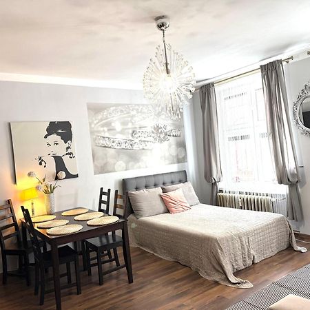 Apartament Kameralny Przy Ulicy Dlugiej Danzig Exterior foto